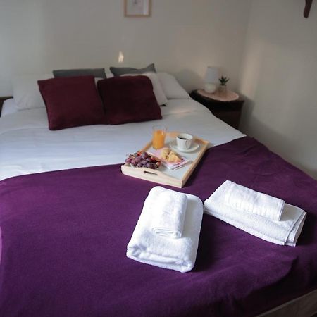Apartment Amigo Sirova Katalena Luaran gambar